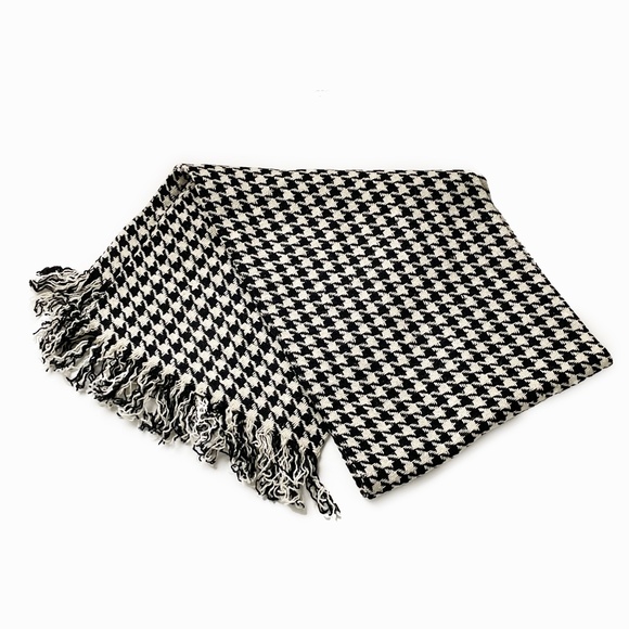 Vintage Adolfo Hat & Scarf Set 2pc Black & White Houndstooth Knit Fringe Rare main image 7